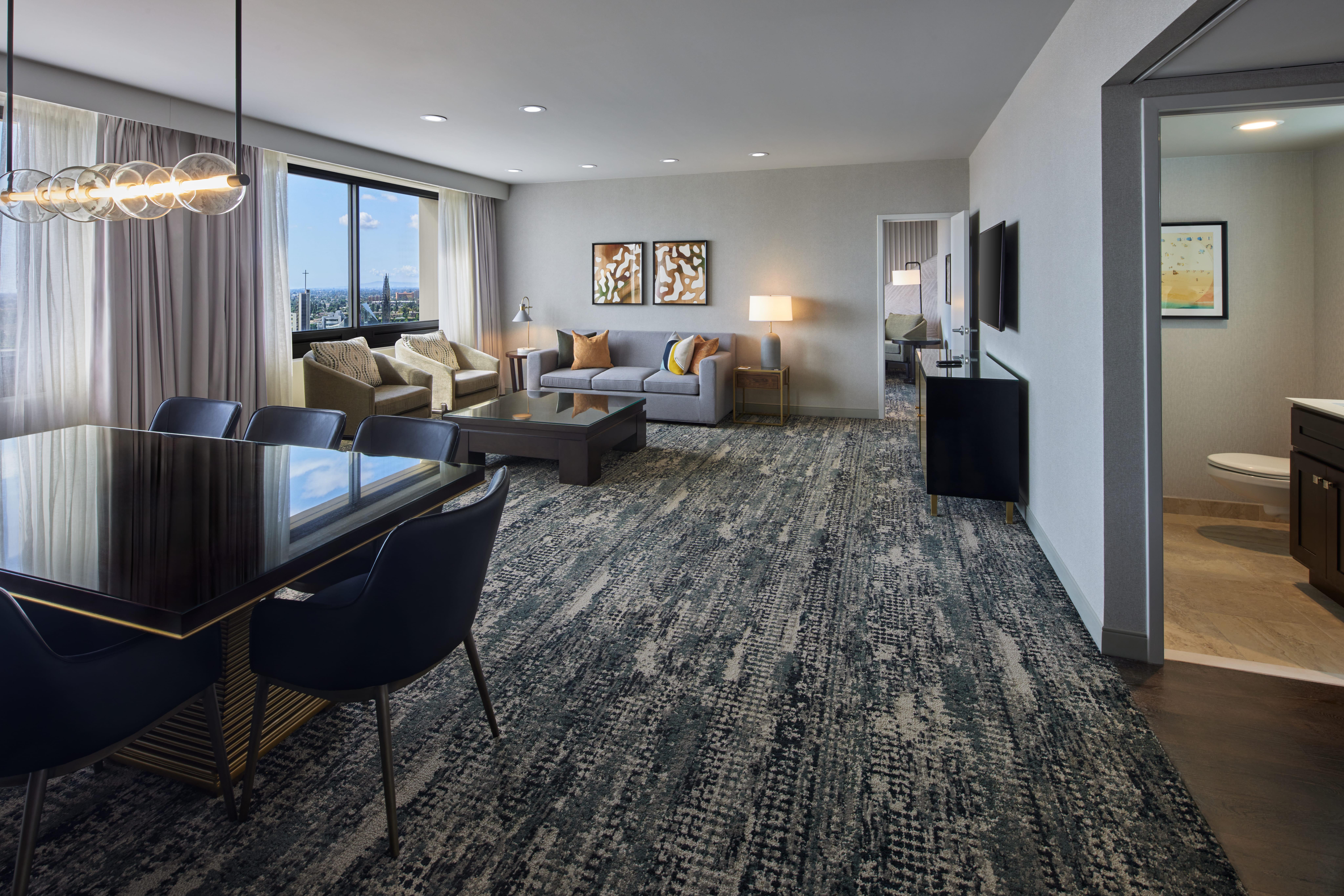 Hotel Fera Anaheim, A Doubletree By Hilton Orange Exterior photo