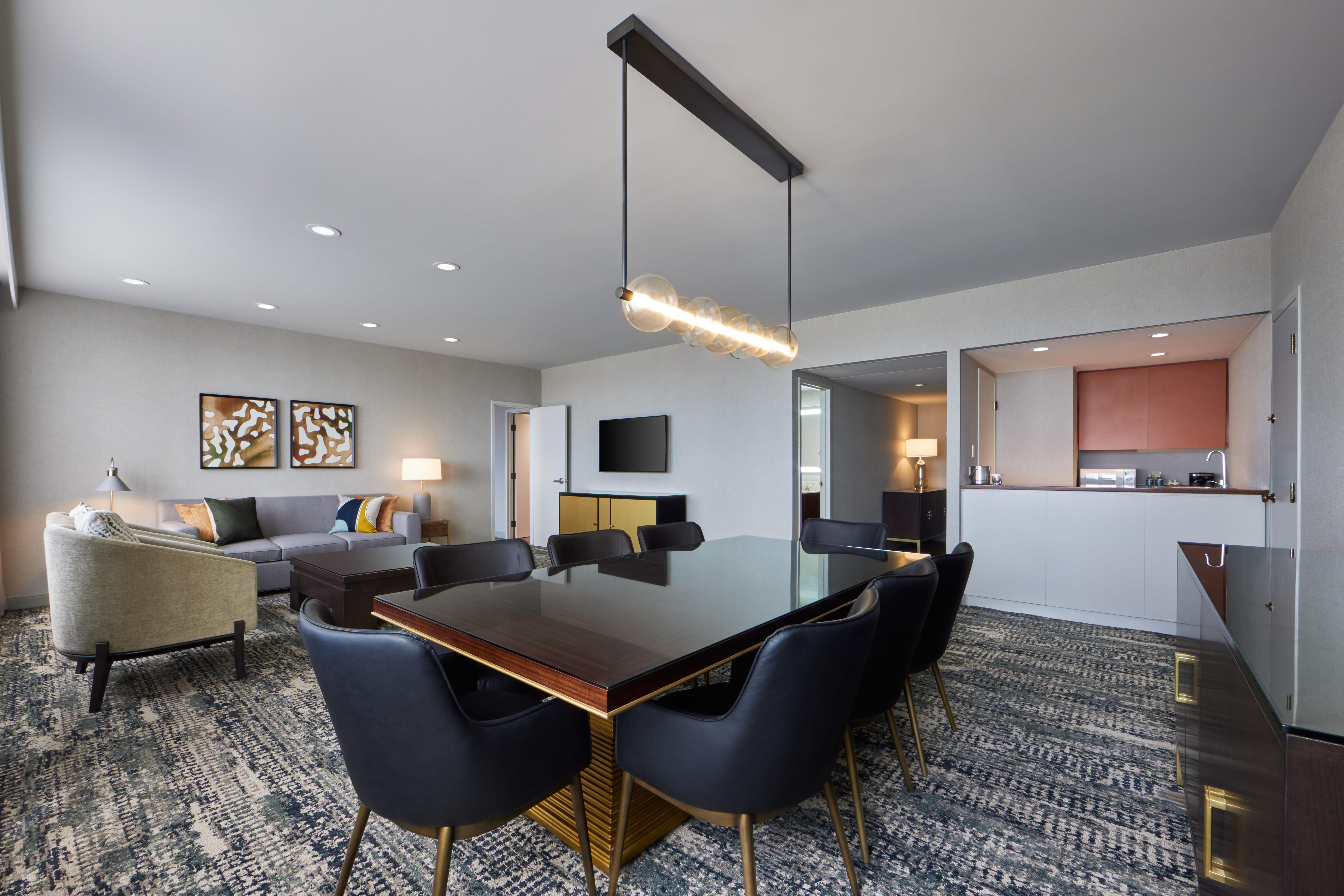 Hotel Fera Anaheim, A Doubletree By Hilton Orange Exterior photo