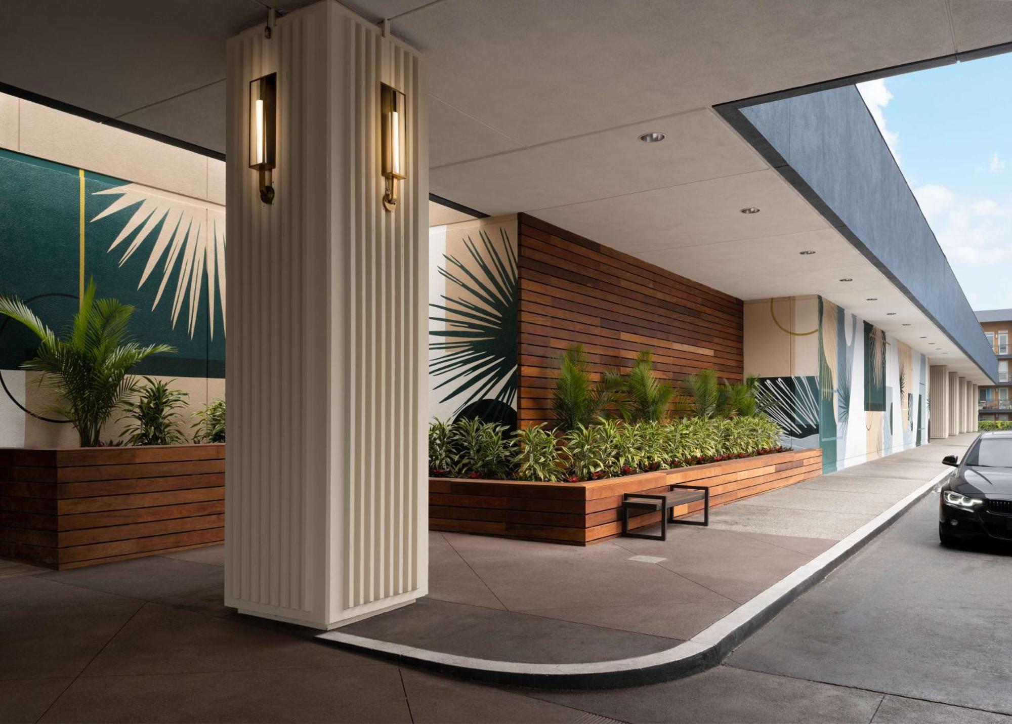 Hotel Fera Anaheim, A Doubletree By Hilton Orange Exterior photo