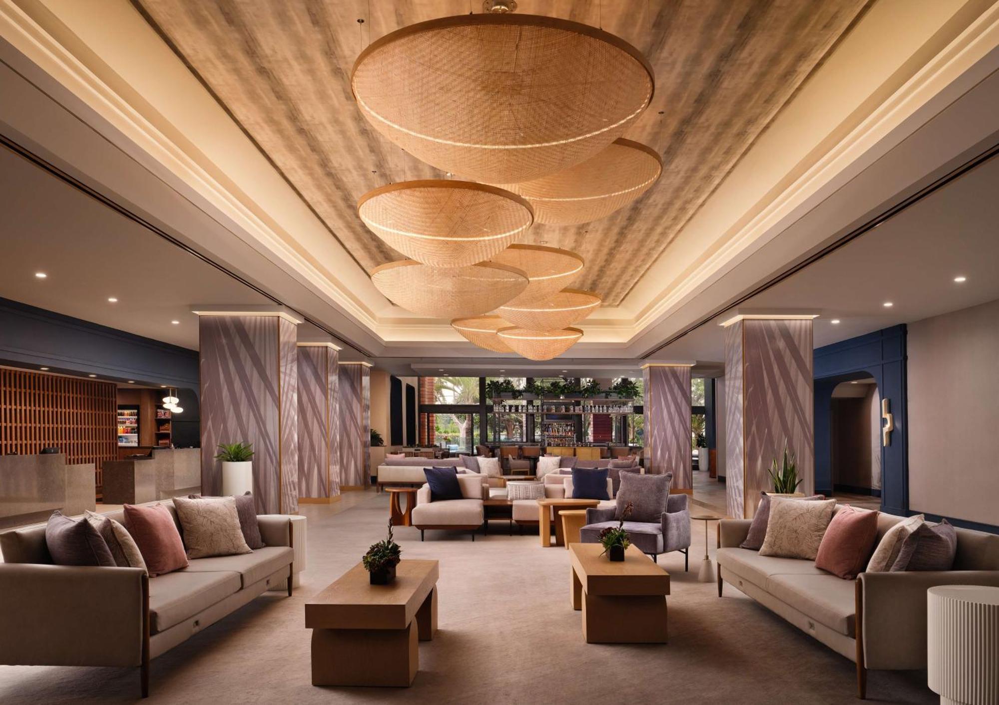 Hotel Fera Anaheim, A Doubletree By Hilton Orange Exterior photo